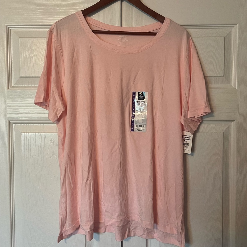 Member’s Mark Scoop-Neck Tee